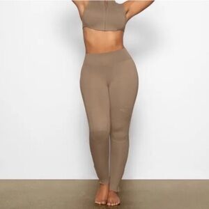 NWT Skims Sport Swim Pant Top Set Desert